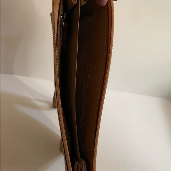 Lodis wristlet - Picture 3 of 3